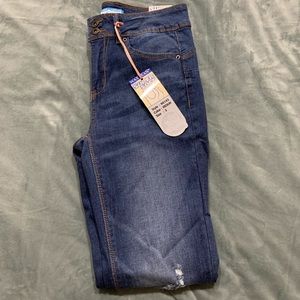 Women’s Skinny Jeans